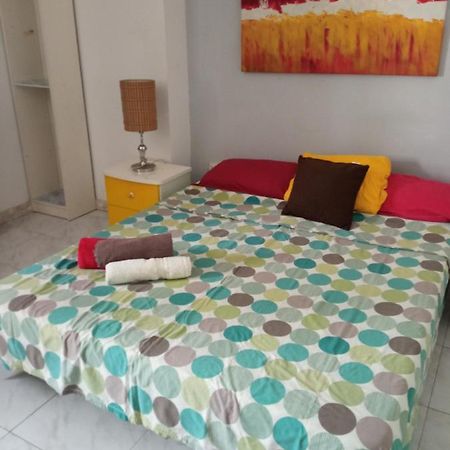Summer Room With Private Bathroom San Ġwann Εξωτερικό φωτογραφία