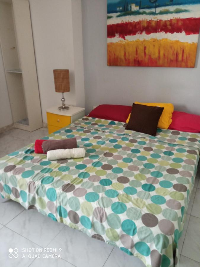 Summer Room With Private Bathroom San Ġwann Εξωτερικό φωτογραφία